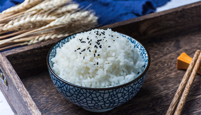 蒸大米饭多长时间 蒸大米饭多长时间能蒸熟