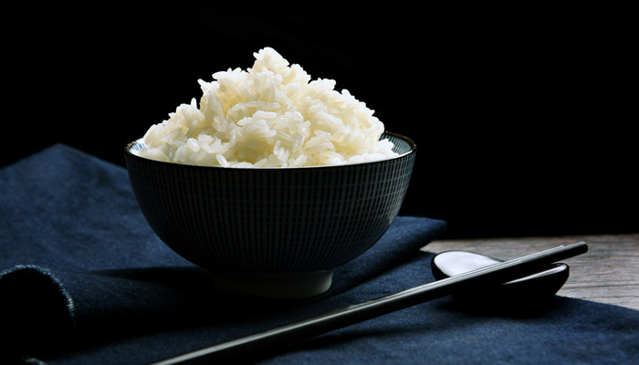 米饭夹生能蒸第二次吗 夹生饭重新蒸可以吗