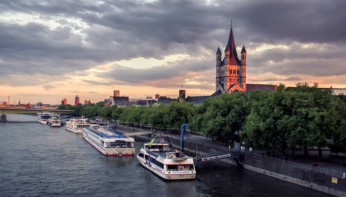 莱茵河流经哪些国家 莱茵河流域经过哪些国家