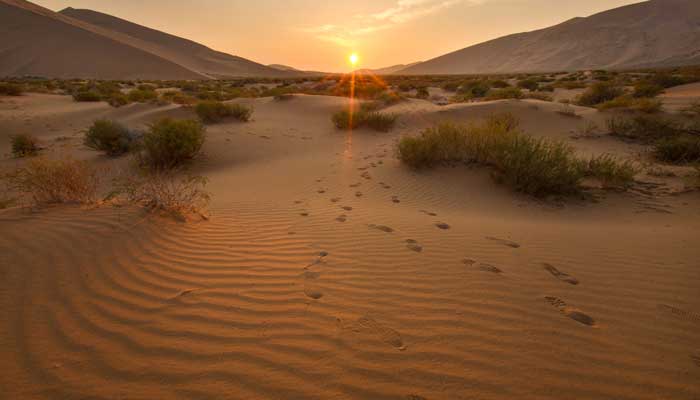 巴丹吉林沙漠在哪里 内蒙古巴丹吉林沙漠在哪里
