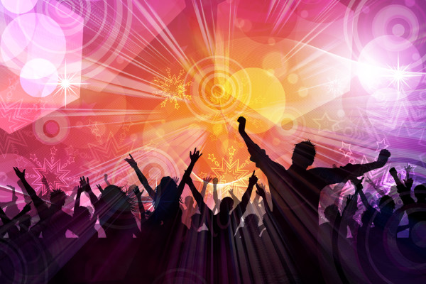 人声鼎沸中鼎字的意思 人声鼎沸和什么词意思相同 - 天气加