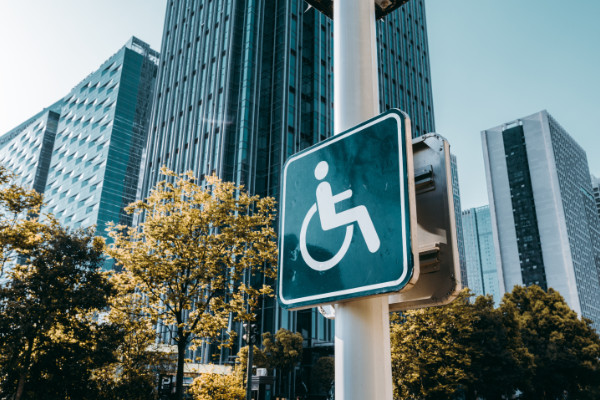 盲人设施有哪些有哪些设施可以帮助盲人