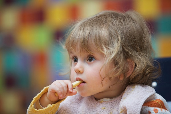 孩子积食便秘怎么办 孩子积食如何排出来