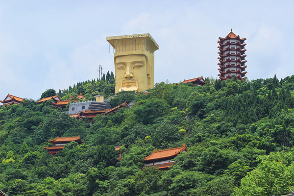 丰都鬼城值得去吗 重庆丰都鬼城门票