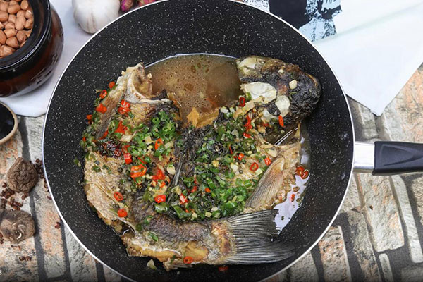 平鍋草魚的做法怎麼做平鍋草魚