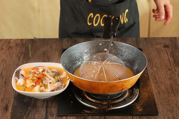 番茄黑鱼汤的做法 番茄黑鱼汤怎么做好吃