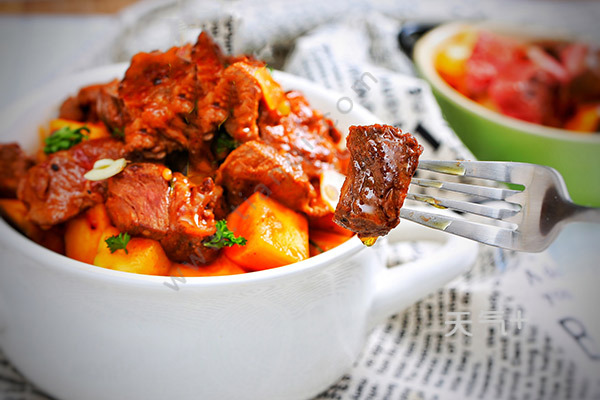 牛肉土豆洋葱西红柿的做法大全 tqjia