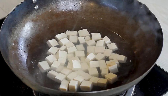 凉拌豆腐的做法 家常凉拌豆腐怎么做好吃