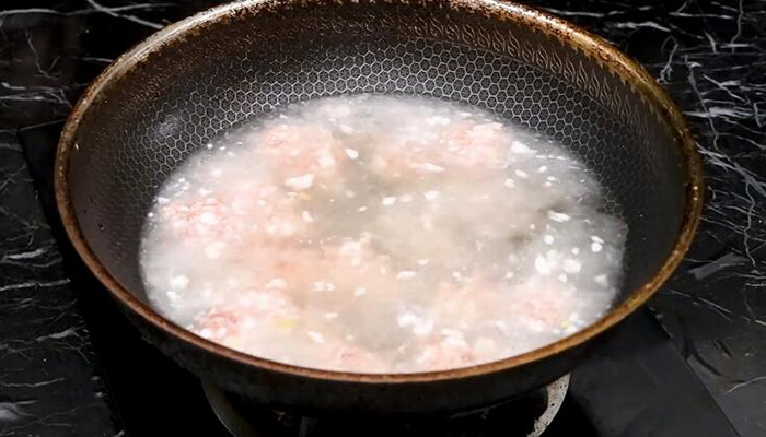 丸子汤怎么做好吃 丸子汤的家常做法