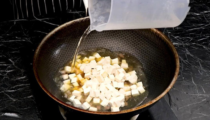 豆腐怎么烧好吃 牛肉烧豆腐的做法