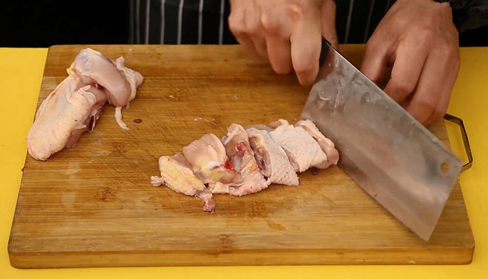 鸡肉怎么吃味道好 鸡肉的家常做法