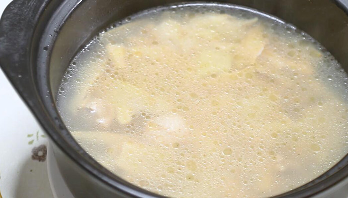 老鸭笋干汤的做法 老鸭汤怎么做好吃