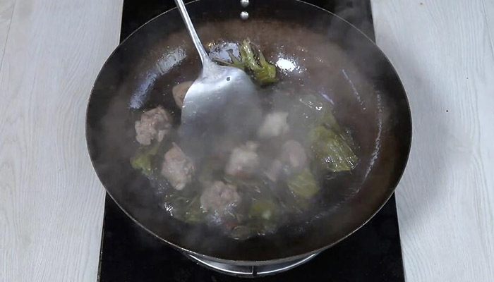 酸菜老鸭汤的做法 酸菜老鸭汤怎么做