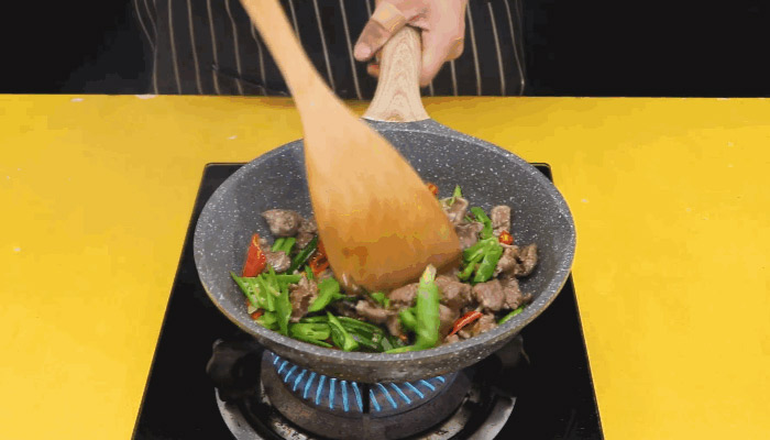 尖椒炒牛肉的做法 尖椒炒牛肉怎么炒