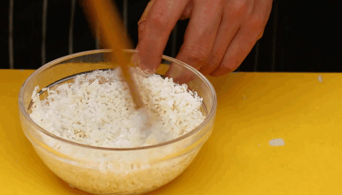 碱水粽子怎么做 碱水粽子的做法