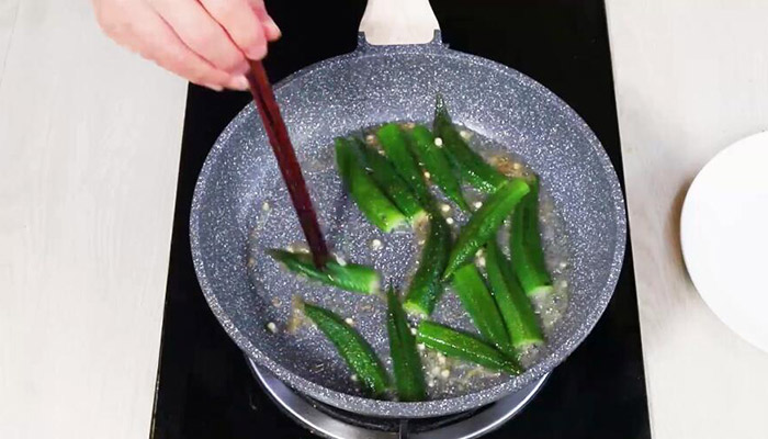 香煎秋葵的做法 煎秋葵怎么做好吃