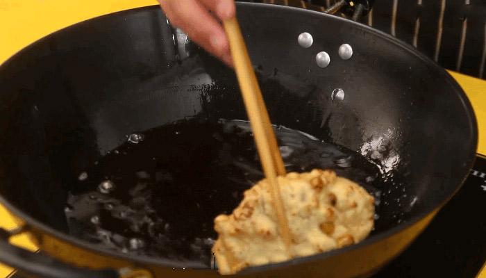 炸鸡排怎么做 好吃的炸鸡排的做法