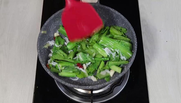 芥菜怎么炒好吃 芥菜的做法