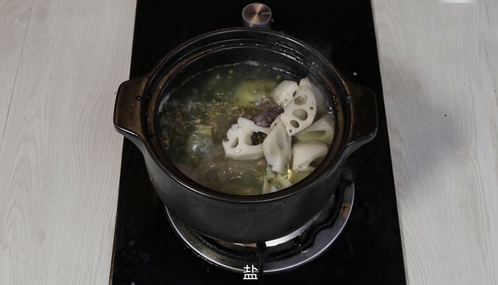 莲藕煲猪骨汤做法 莲藕猪骨汤做法步骤