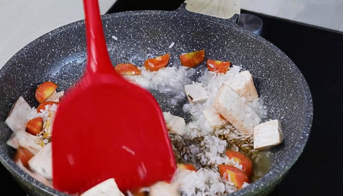 焖饭的家常做法 香芋焖饭的做法