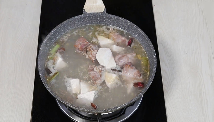 排骨汤面的做法 排骨汤面怎么做