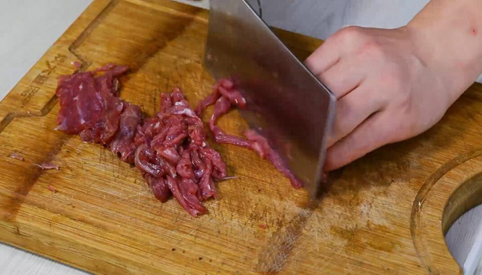 什么炒牛肉好吃 家常炒牛肉的做法
