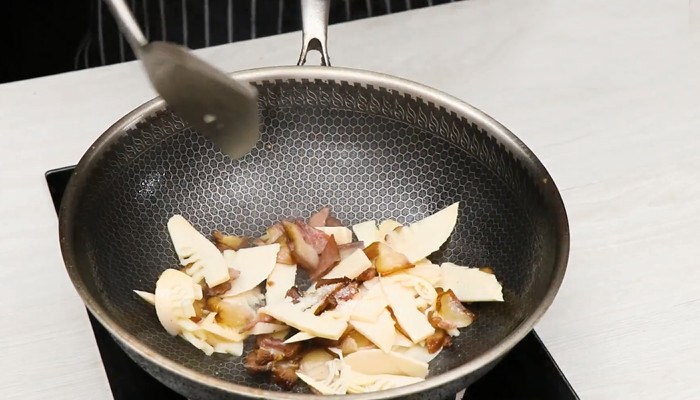 腊肉笋怎么做好吃 腊肉笋的做法