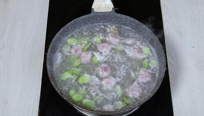肉丸子汤的做法 肉丸汤的家常做法