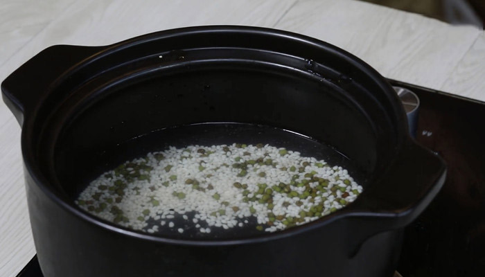 绿豆糯米粥的做法 糯米粥的做法