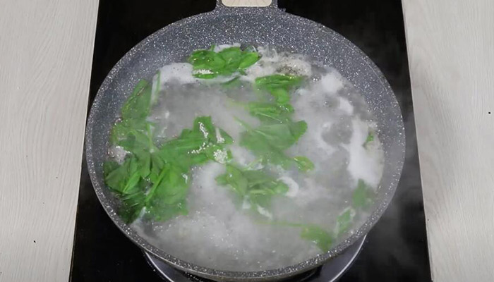 豌豆尖汤的做法 豌豆尖怎么做汤