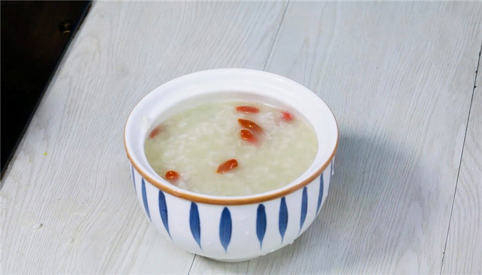 糯米粥的做法茯苓糯米粥的做法