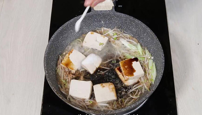 豆腐豆芽炒青菜的做法 豆腐豆芽炒青菜怎么做