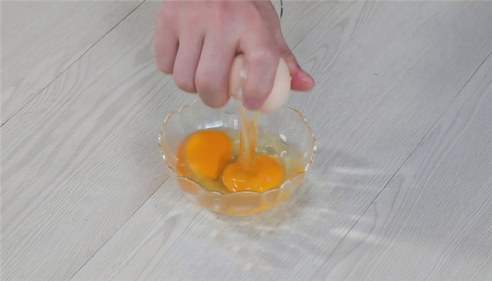 豌豆尖鸡蛋汤的做法 豌豆尖蛋汤怎么做
