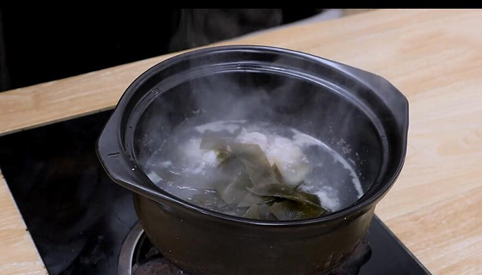 海带猪蹄汤的做法 海带猪蹄汤的家常做法