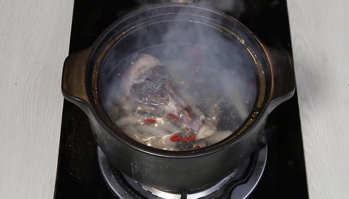椰子猪骨汤的做法 椰子猪骨汤怎么做