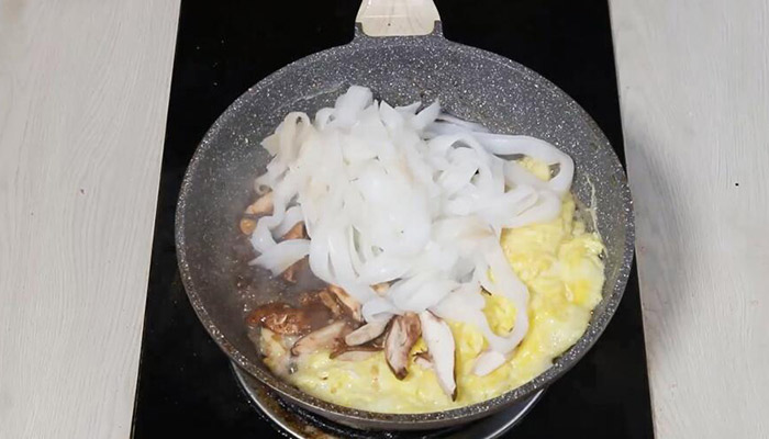 鸡蛋炒米粉做法 鸡蛋炒米粉怎么做