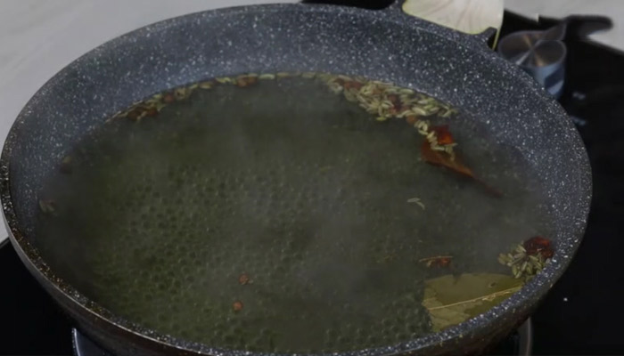 怎样腌制黄瓜皮 腌脆黄瓜皮的做法