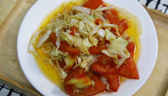 卷心菜炒西红柿的做法 卷心菜炒西红柿怎么炒