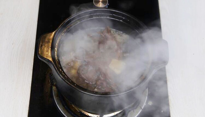 茶树菇炖鸡汤的做法 茶树菇鸡汤怎么做
