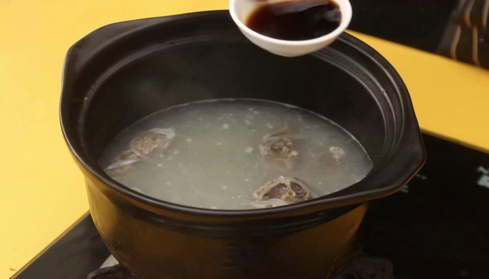 牛骨粉丝汤的做法 牛骨粉丝汤怎么做