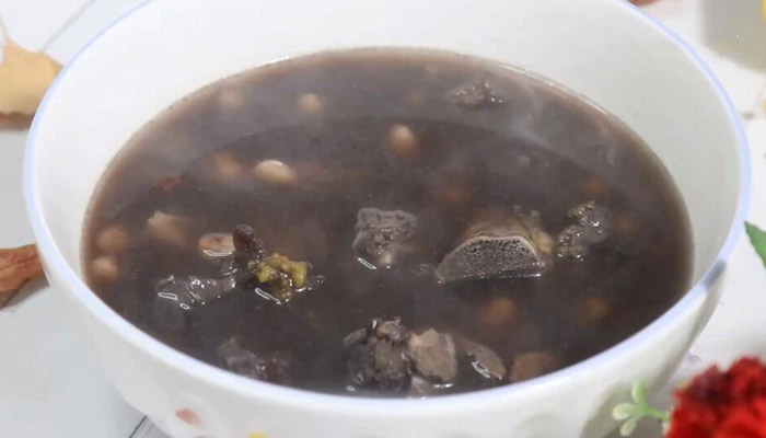 黑豆牛骨汤的做法 黑豆牛骨汤怎么做
