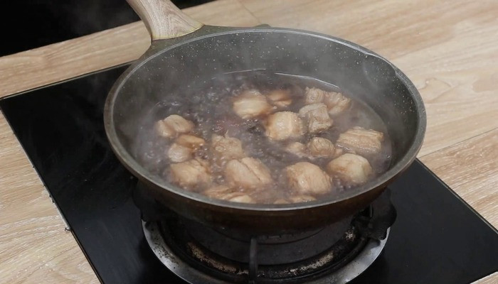 海参红烧肉怎么做好吃 海参红烧肉的做法