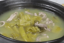 咸菜猪肚汤的做法 咸菜炖猪肚汤做法