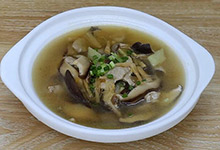 黄花菜瘦肉汤的做法 黄花菜瘦肉汤怎么做