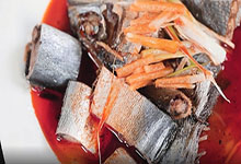 清蒸馬鮫咸魚怎么做 清蒸馬鮫咸魚的做法