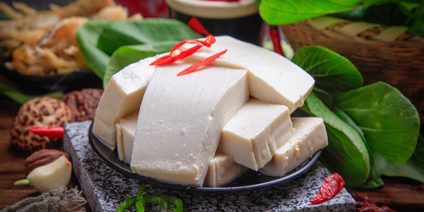 老豆腐和嫩豆腐有什么区别 老豆腐和嫩豆腐的不同之处