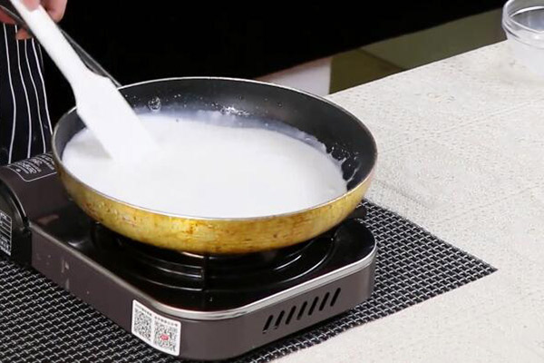 椰汁雪花糕的制作方法 雪花糕怎么做