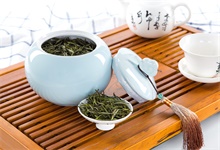 绿茶的功效与作用禁忌 绿茶的功效与作用禁忌有什么