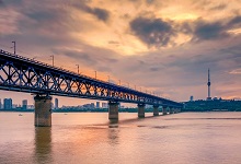 武汉长江大桥建成时间 武汉长江大桥建成时间是哪一年