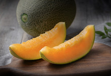 哈密瓜是热性还是凉性 哈密瓜是热性水果还是凉性水果